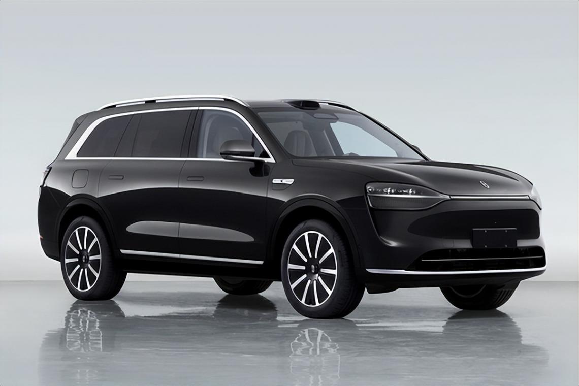 “鴻蒙大酒店”火爆出圈