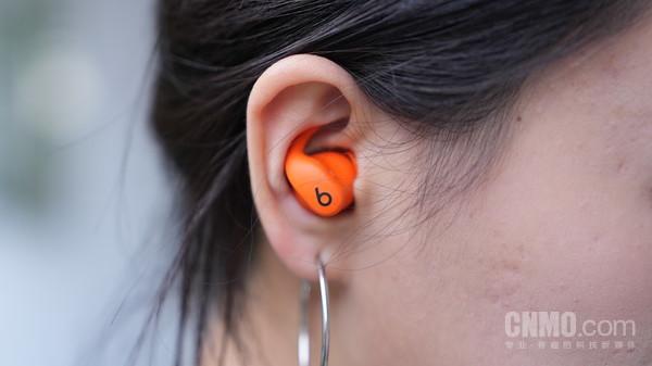 Powerbeats Fit:更適合運動愛好者的全能選手