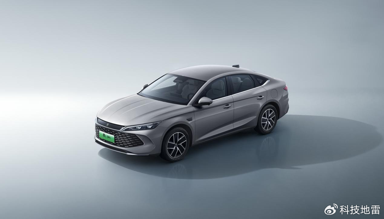 限時超級置換補貼價9.28萬起,2026款秦L DM-i上市