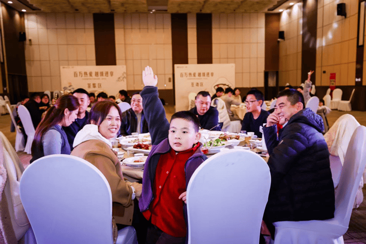 真實路況驗證超低油耗實力,漢智駕版跨城節(jié)油挑戰(zhàn)賽-青島站燃擎收官