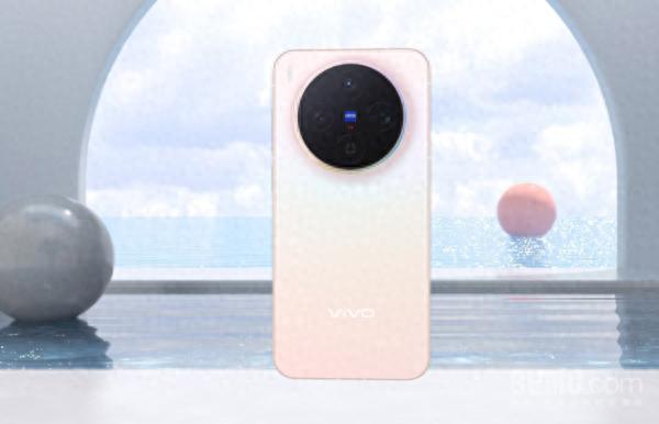 疑似vivo X300s配置曝光:天璣9系芯片+2億像素主攝